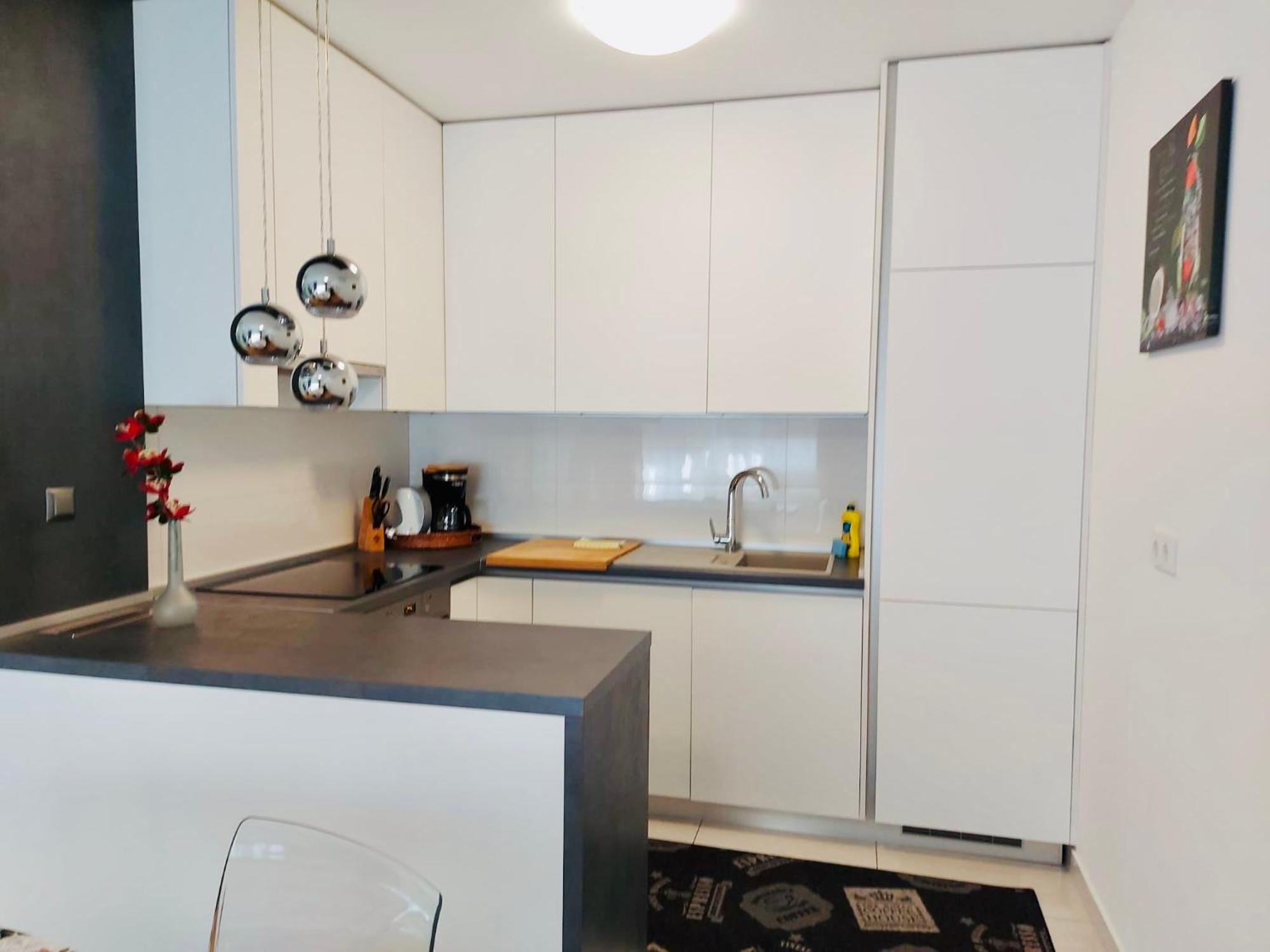 זאגרב West Residence Luxury Apartment- Parking In Garage מראה חיצוני תמונה